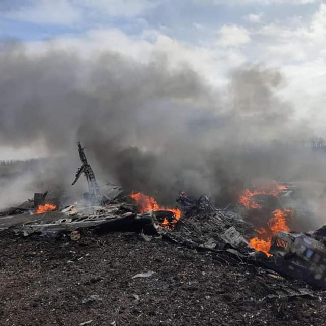 Olupina oborenog ruskog borbenog aviona Su-35S