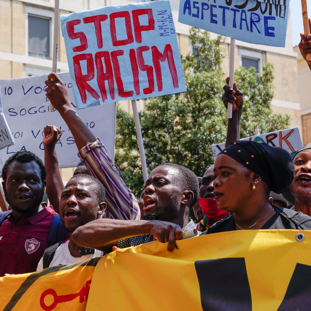 Prosvjedi protiv rasizma u Napulju, lipanj 2022.