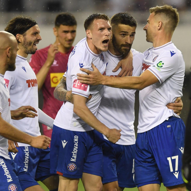 Jedino je Marko Livaja odigrao više utakmica od Emira Sahitija u prošloj sezoni
 