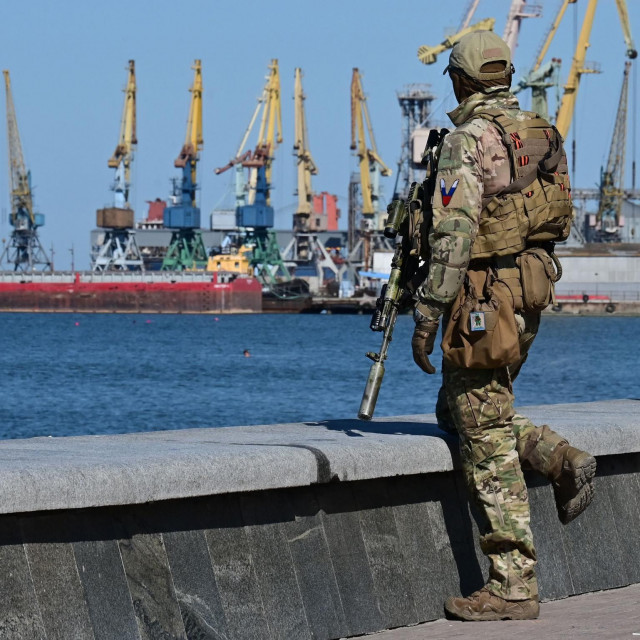 Ruski vojnik u Berdjansku