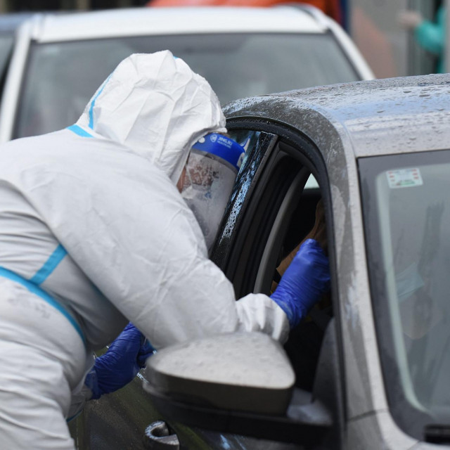 Drive-in testiranje na Covid-19