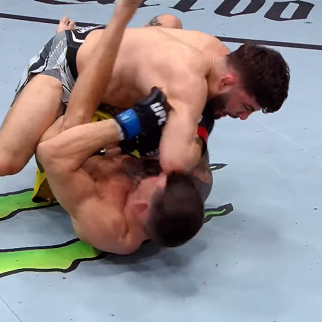 Arman Tsarukyan vs. Joel Alvarez