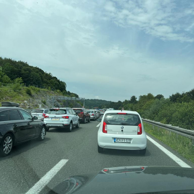 Zastoj na A6
