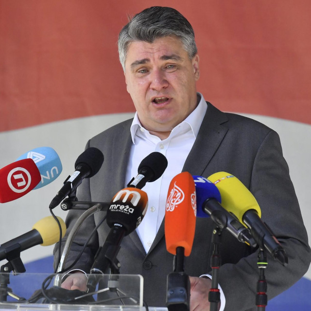 Zoran Milanović u Spomen-parku Brezovici