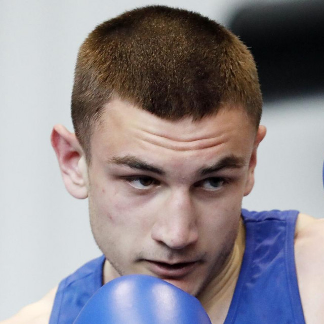 Petar Krešimir Knežević