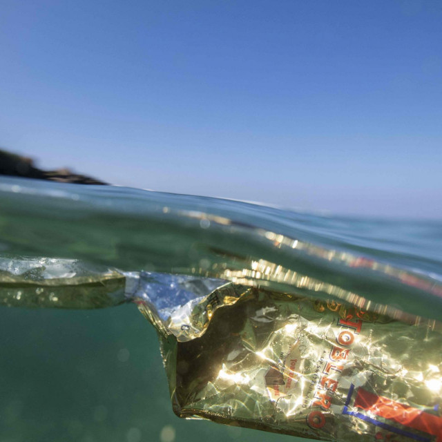 Zagađenje mora; ilustracija