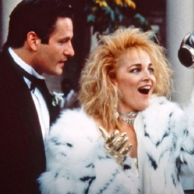 Mary Mara u 'Love Potion No. 9'