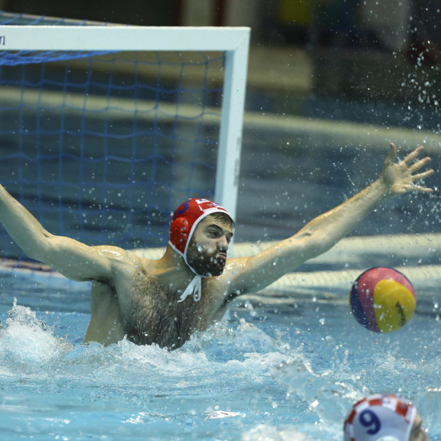 Toni Popadić
