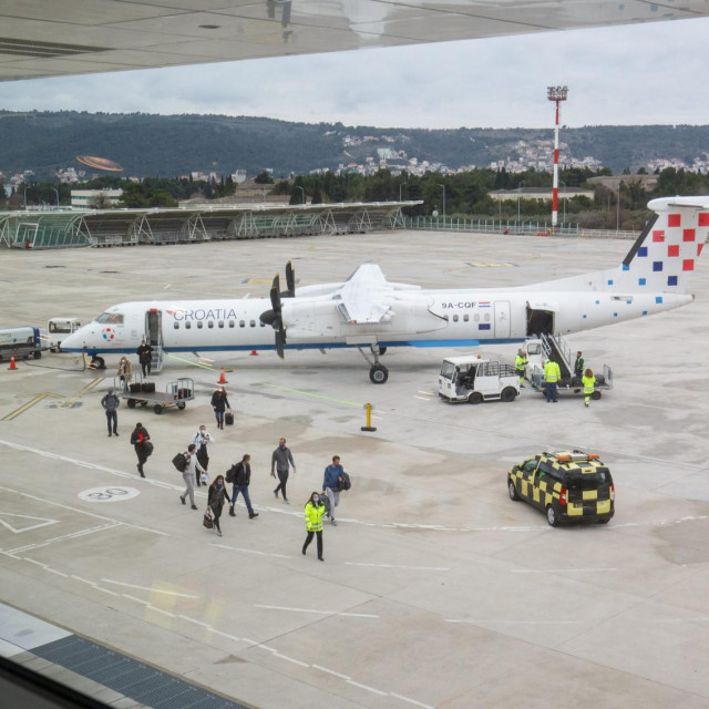 Zračna luka Split Kaštela u Resniku, arhivska fotografija