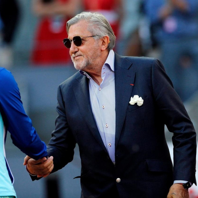 Ilie Nastase je u biografiji naveo kako je spavao s više od 2500 žena