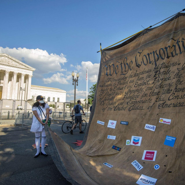 Prosvjed ispred Vrhovnog suda u Washingtonu