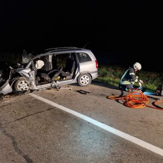 Očevid u prigradskom petrinjskom naselju Graberje