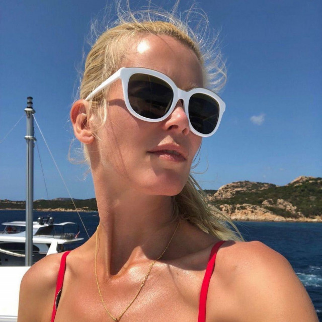 Claudia Schiffer