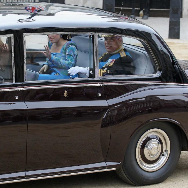 Beatrice, Eugenie i princ Andrew