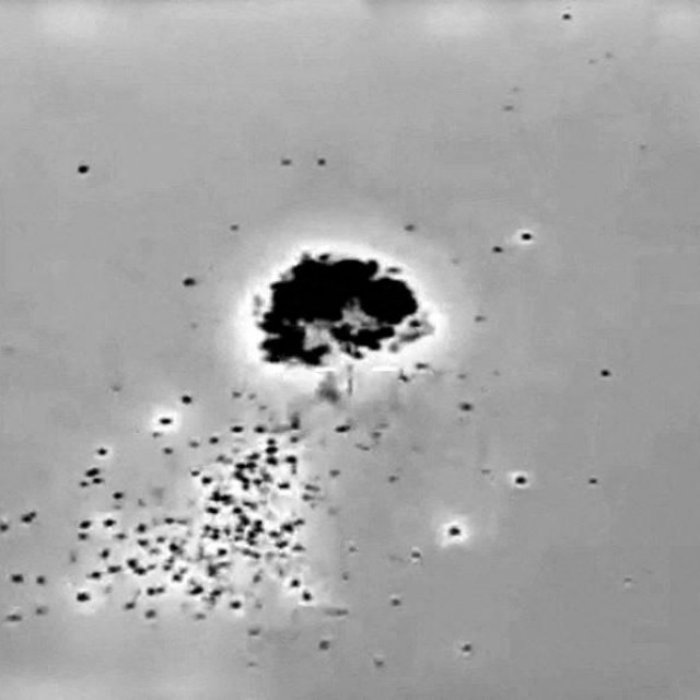 Snimka koju je objavila izraelska vojska navodno prikazuje rušenje drona