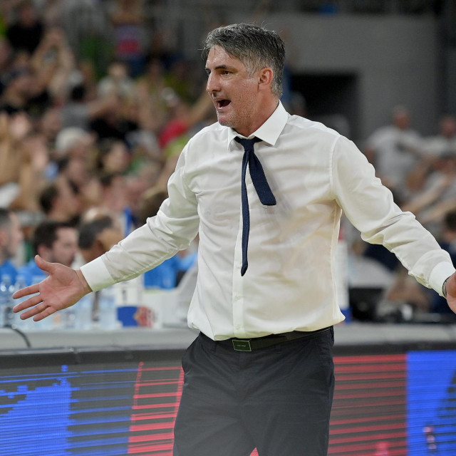 Damir Mulaomerović