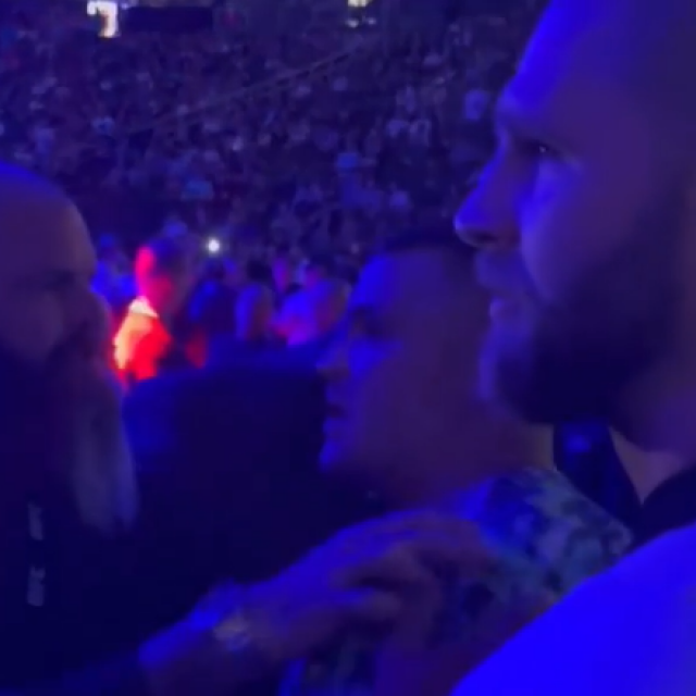 Dustin Poirier i Jiri Prochazka (desno)
