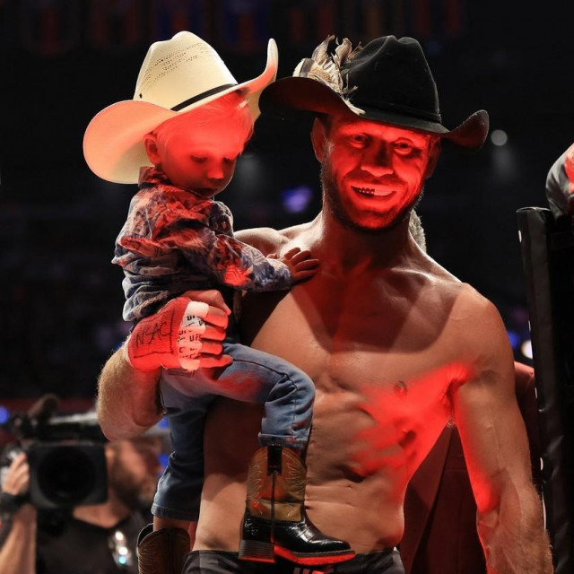 Donald Cerrone sa sinom