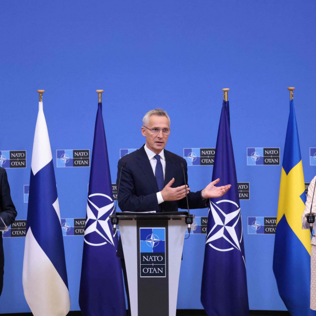 Pekka Haavisto, Jens Stoltenberg i Anne Linde