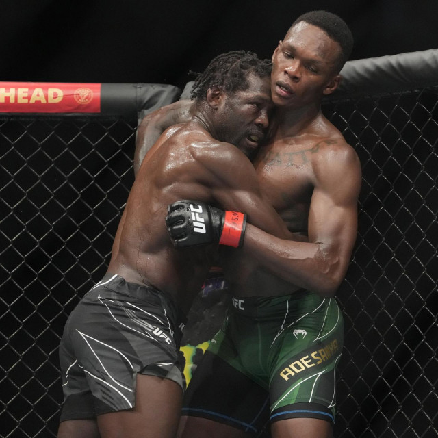 Israel Adesanya i Jared Cannonier