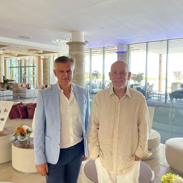 General Manager Kempinski Hotela Adriatic Željko Stašević i John Malkovich