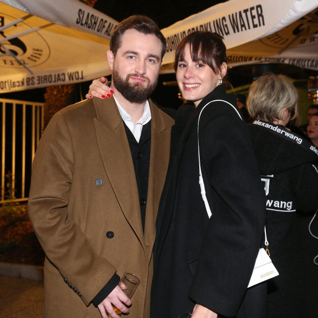 Matija Cvek i Nika Turković