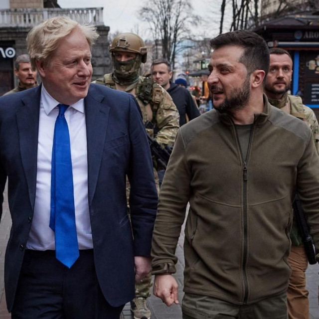 Boris Johnson i Volodimir Zelenski