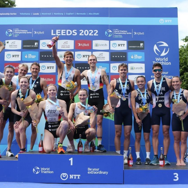 Ilustracija triatlon