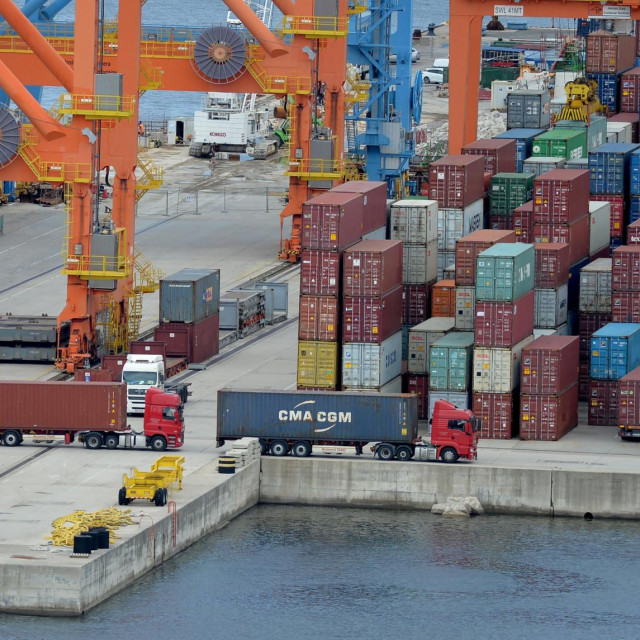 Rijeka,
Kontejnerski terminal Brajdica.