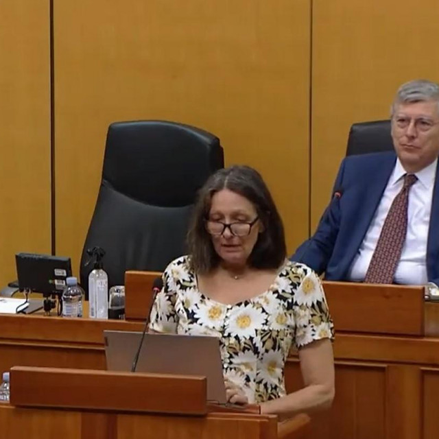 Urša Raukar-Gamulin u Saboru