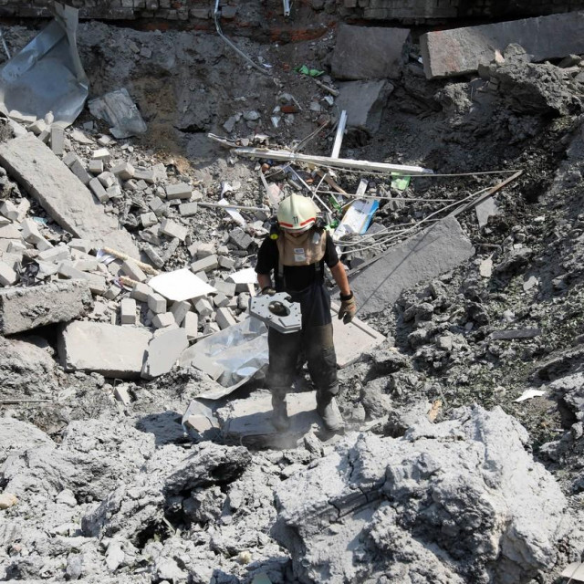 Prizor bombardiranog Harkiva