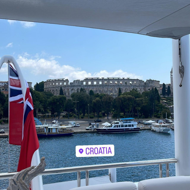 Mladi par bio je oduševljen pulskom Arenom