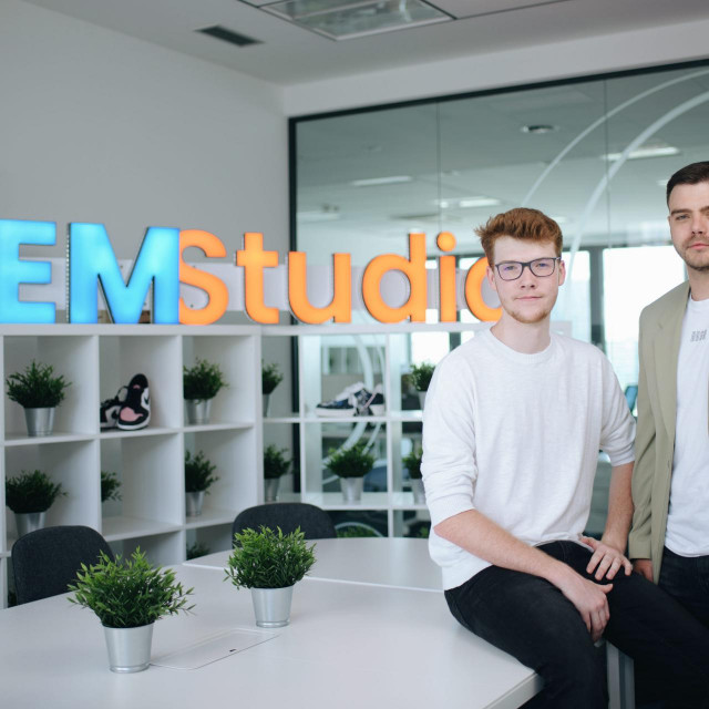 Osnivači STEM Studija: glavni izvršni direktor Jack Daly i operativni direktor Marin Tomičić