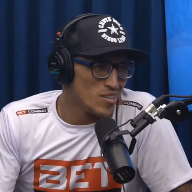 Charles Oliveira