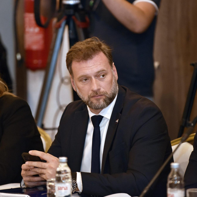 Mario Banožić