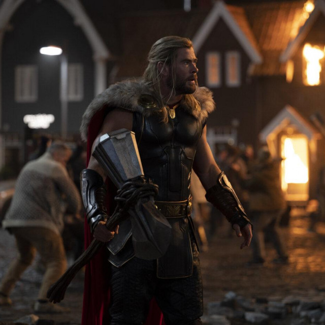 Scena iz filma ”Thor: Ljubav i grom”