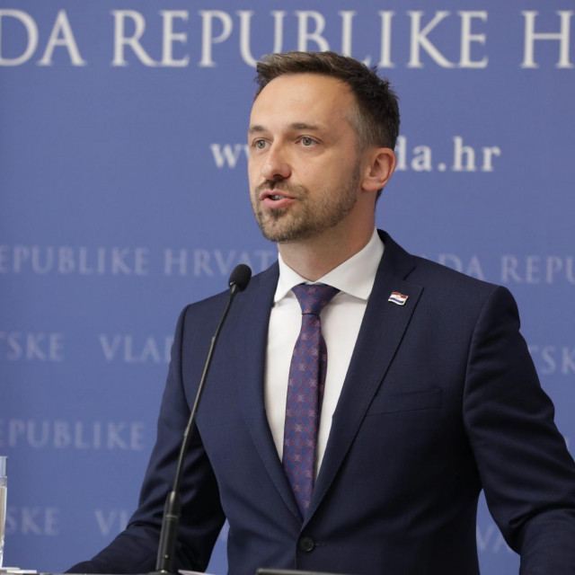 Ministar rada Marin Piletić