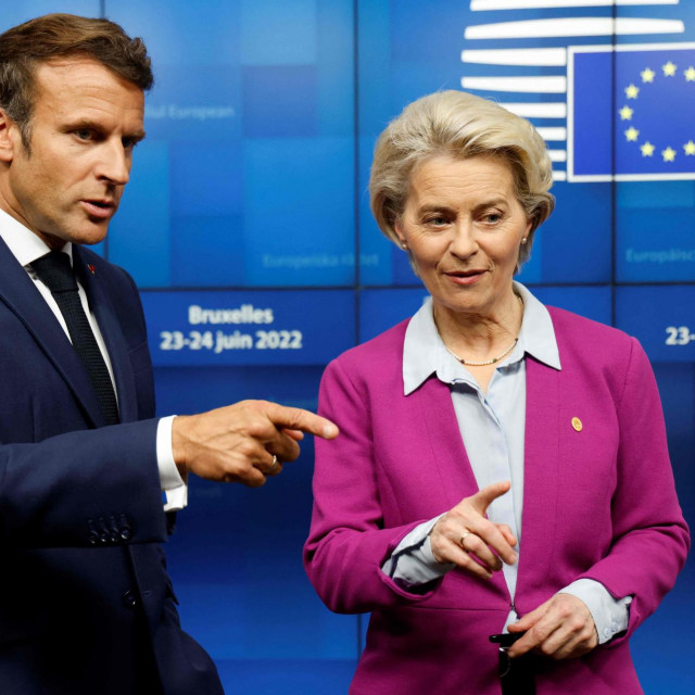 Emmanuel Macron i Ursula von der Leyen