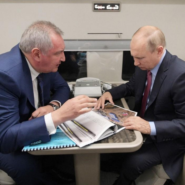 Dmitrij Rogozin i Vladimir Putin