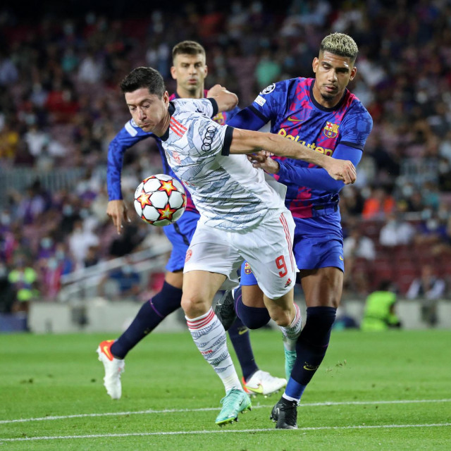 Robert Lewandowski prošle godine u dresu Bayernaq protiv svog novog kluba