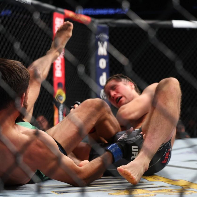Yair Rodriguez vs. Brian Ortega