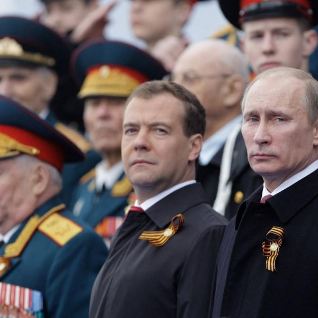 Dmitrij Medvedev i Vladimir Putin