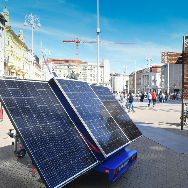 Solarni paneli; ilustracija
