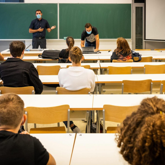 Radionica studenata PMF-a/Arhiva