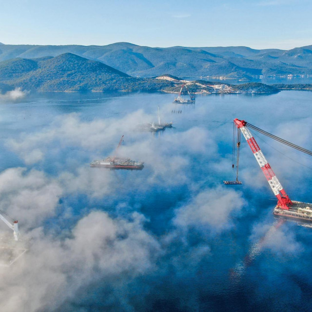 Montaža naglavnica pilota u listopadu 2019. godine