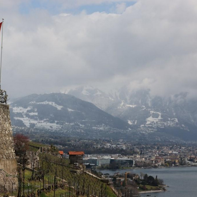 ilustrativna fotografija Ženevskog jezera