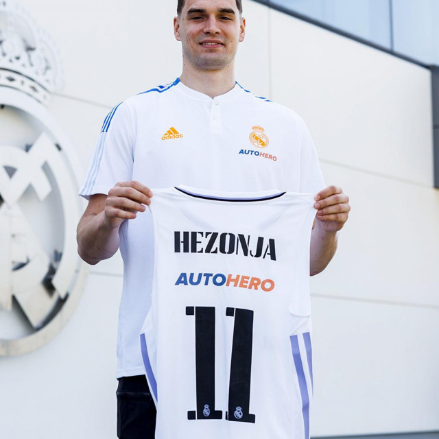 Mario Hezonja