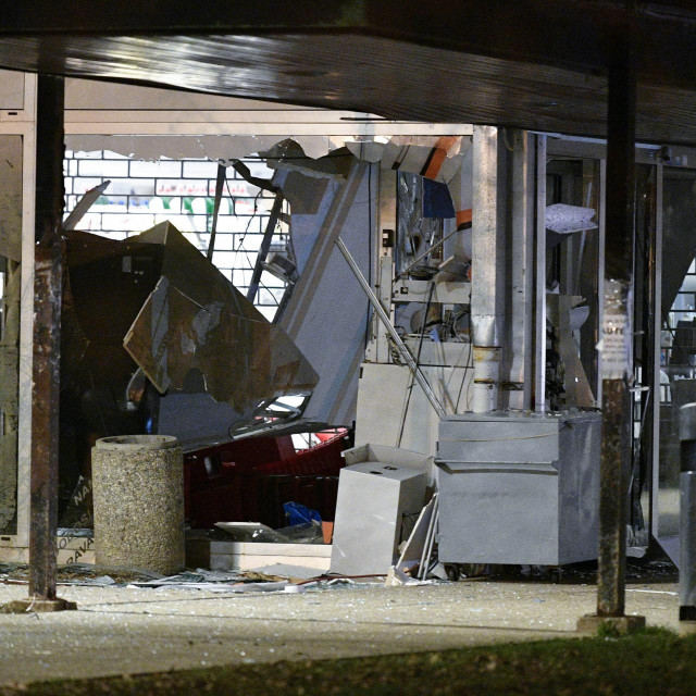 Provala u bankomat u Trnskom