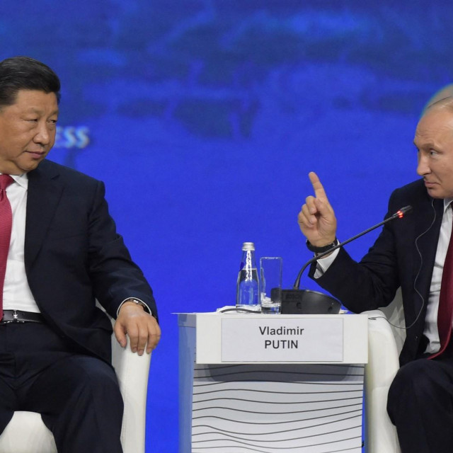 Xi Jinping i Vladimir Putin (arhivska fotografija)