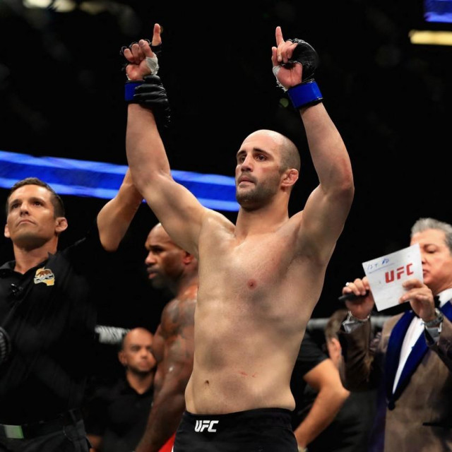 ANAHEIM, CA - JULY 29: Volkan Oezdemir of Switzerland reacts to defeating Jimmy Manua in their Light Heavyweight bout at UFC 214 at Honda Center on July 29, 2017 in Anaheim, California. Sean M. Haffey,Image: 343764120, License: Rights-managed, Restrictions:, Model Release: no, Credit line: Sean M. Haffey/Getty images/Profimedia
